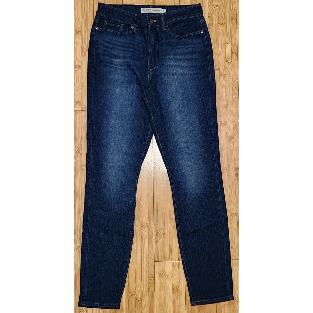Levi Strauss Signature Women's 4 Mid Rise Skinny Jeans Blue Denim Stretch Casual